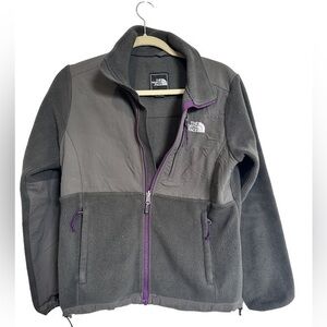 The NorthFace women’s Fleece jacket Small